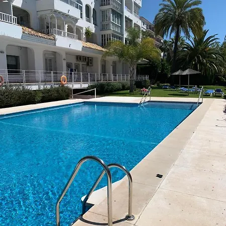 Centro Plaza Puerto Banus מארבלה